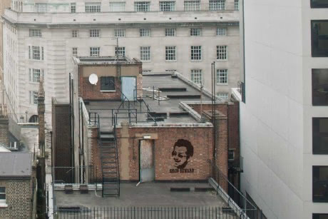 banksy stencil london