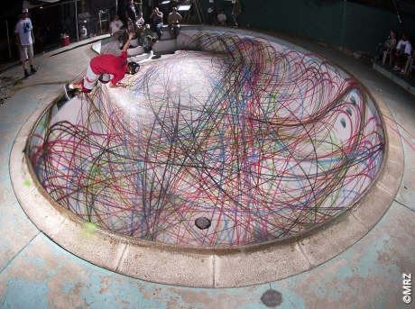 dface spray paint skateboard