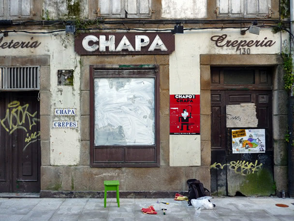 eltono whitewashed glass panel