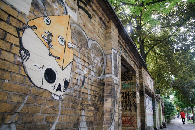 klone street art berlin