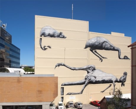 roa animal mural