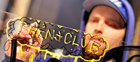 Eye Candy #2: L’Atlas in Berlin, Israel Graffiti & Pothole Gardening